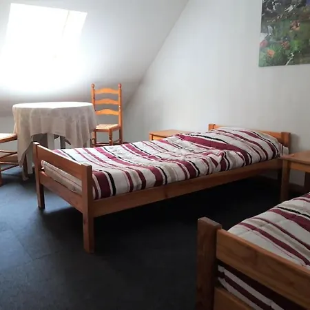 Des Oiseaux Apartment